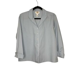 Talbots Baby blue Wrinkle Resistant Collared V-Neck Button-Up Shirt Sz 10